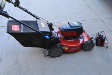 Toro 60V Max Flex-Force lawnmower