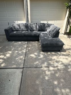 Gray Fabric Sectional Sofa with Chaise