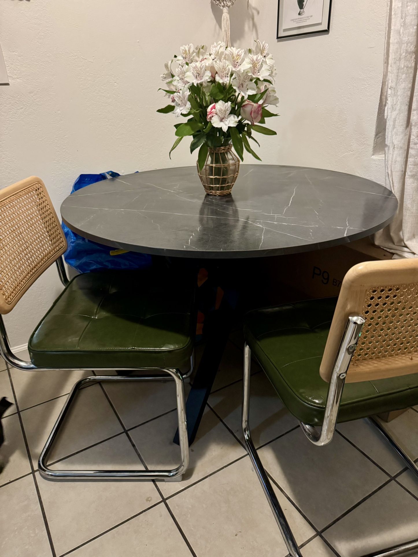 IKEA Round DinningTable