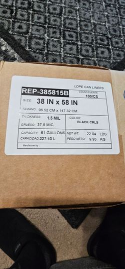 NEW BOX OF LARGE 61 GALLON TRASH BAGS