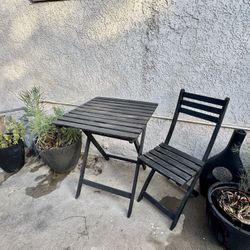 FREE ITEMS (PATIO SET & ASSORTED PLANTERS)