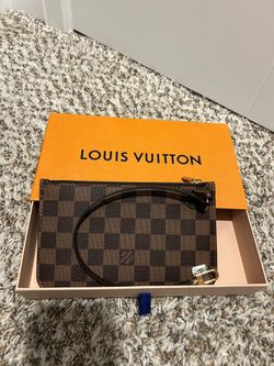 NEW AUTHENTIC LOUIS VUITTON POUCH