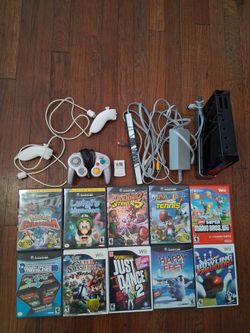 GameCube And Wii Bundle