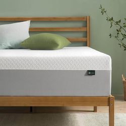 King 12”Green Tea Essential Memory Foam Mattress-Medium-76”x80”x12” $250 Firm