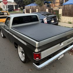 Covers. Tapas. 1973 to 1987 Square Body Chevy C10 Roll Up Bed Covers