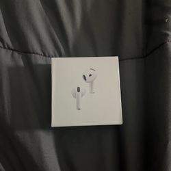 AirPods 4th Generation 