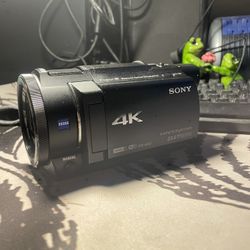 Sony FDR-AX33 4K Handycam