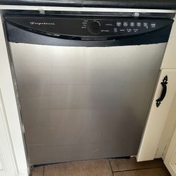 Dishwasher For Sale
