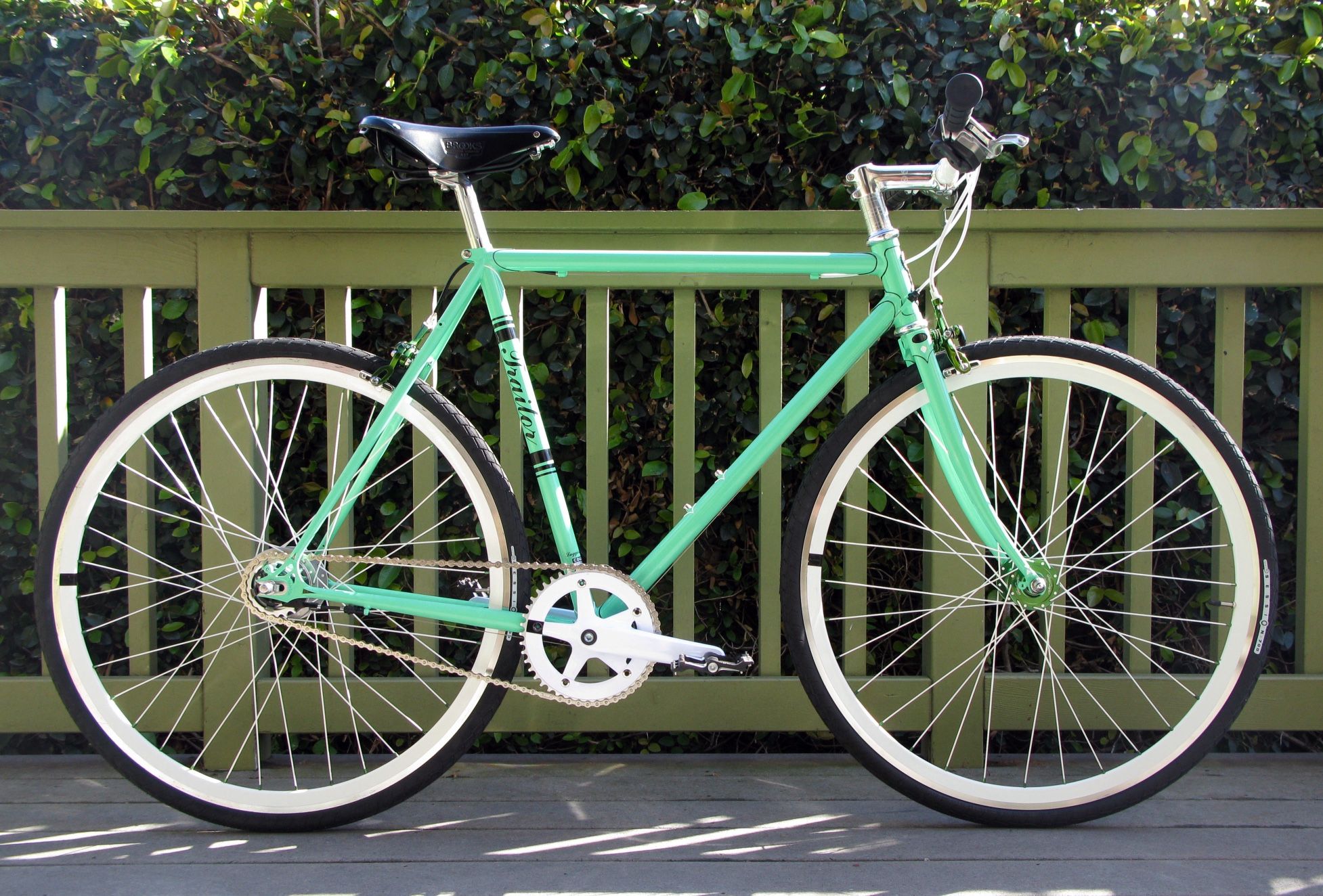 Custom Steel Lugged Frame Road Bike 56cm
