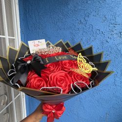 Ramo De Rosas Eternas  Eternal Flowers 💐 