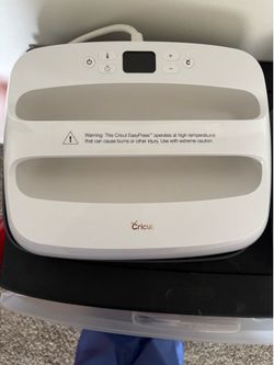 Cricut maker 4 with heat press