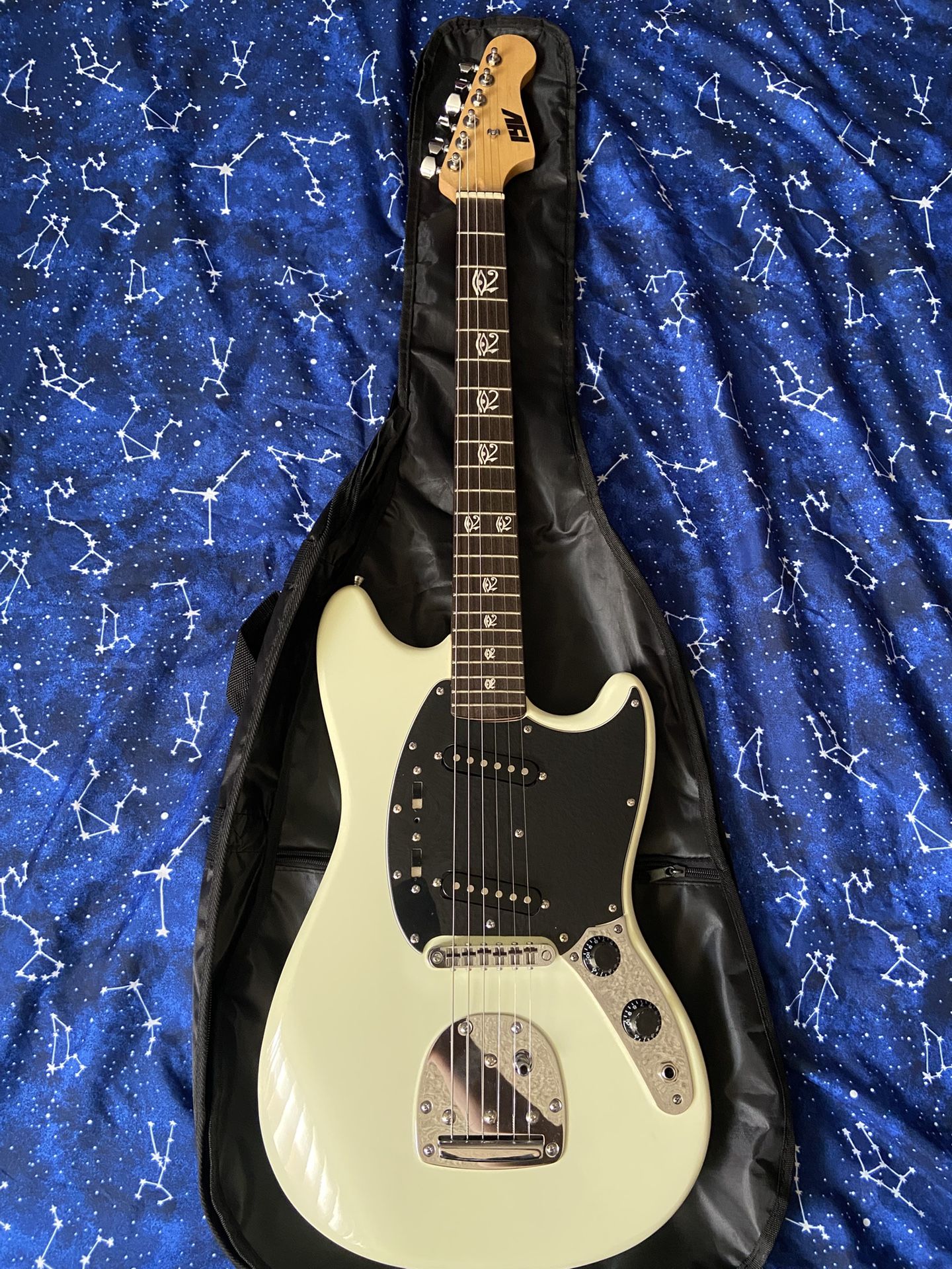iyv Mustang Guitar