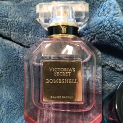 Victoria Secret Bombshell