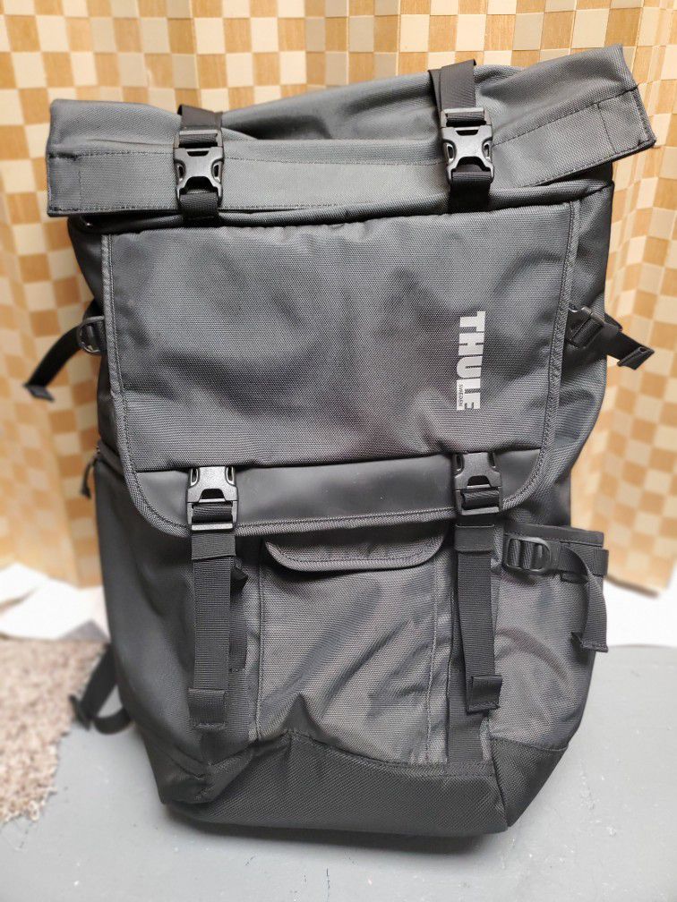 Thule Covert DSLR Backpack TCDK-101 Camera/Computer BAG