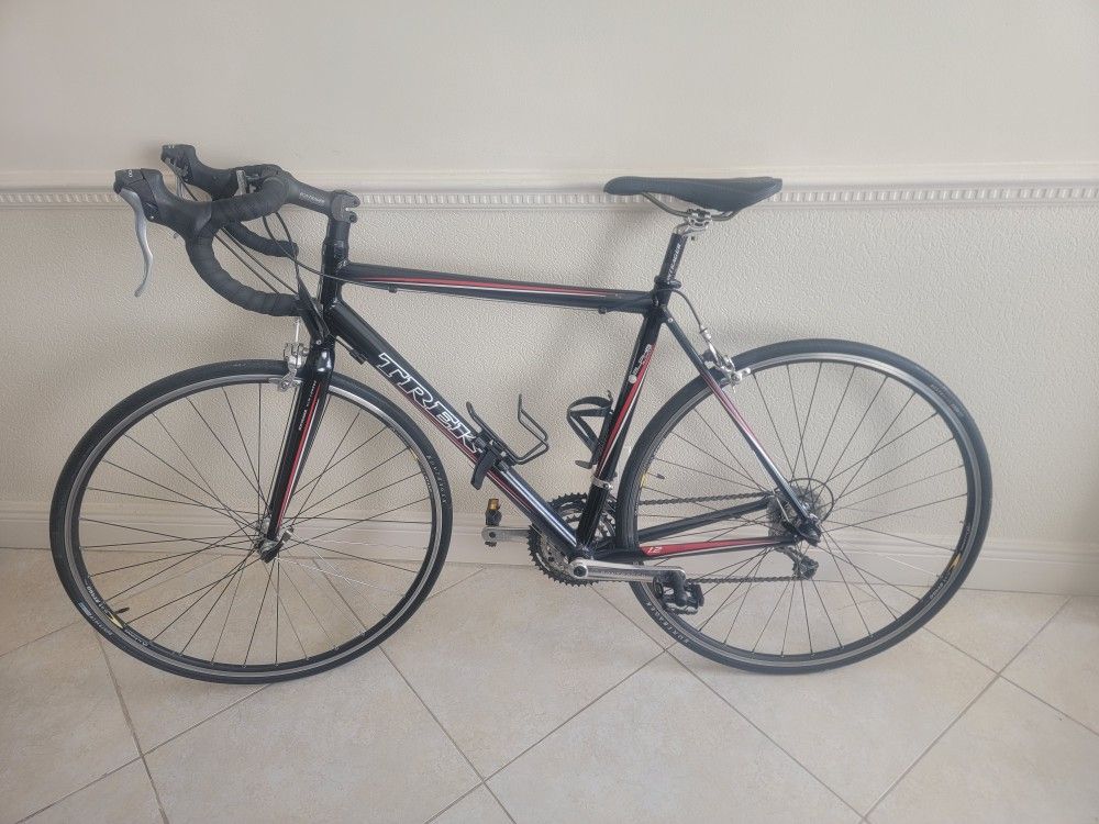 Trek Alpha Aluminum  Bontrager HCM  Carbon Bike 