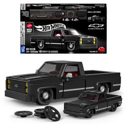 Mattel Brick Shop Hot Wheels '83 Chevy Silverado Building Toy Kit (225 Pieces), for Collectors