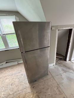 Fridge and stove