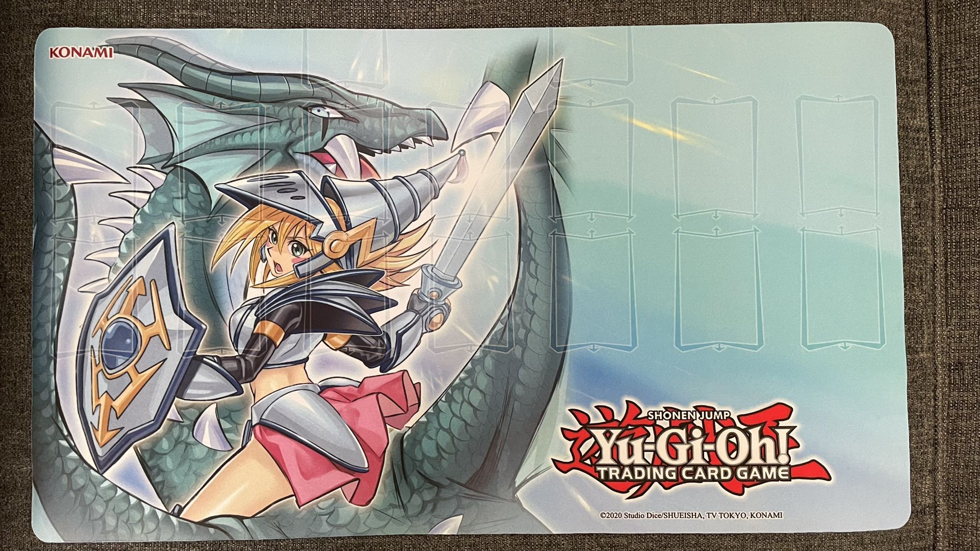 Yu-Gi-Oh! Playmat: Dark Magician Girl The Dragon Knight