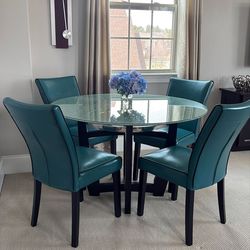 Prisma Round  Glass Table With Black Base And 4 Teal Chairs