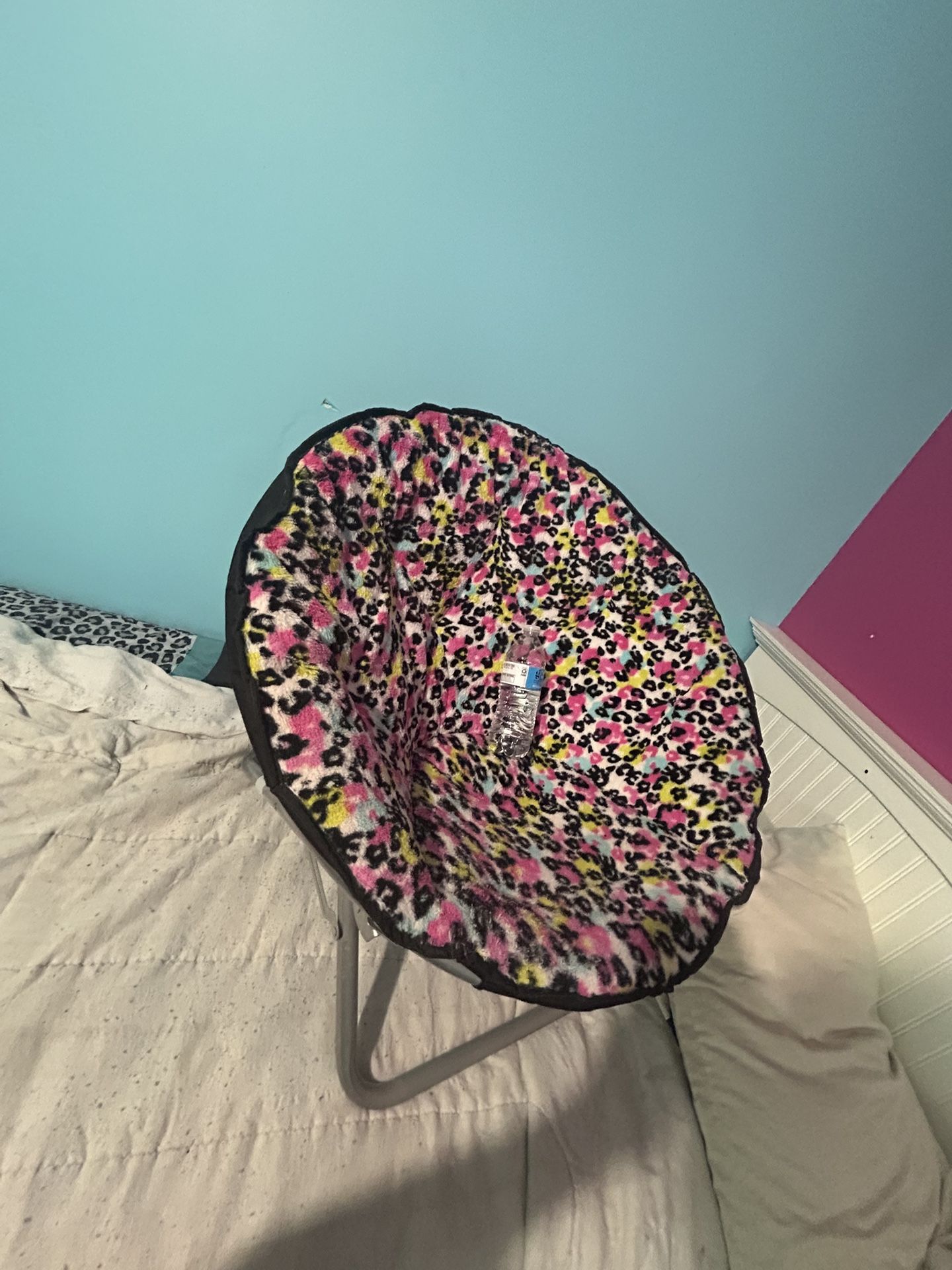 comfy leopard print chair