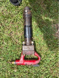 Pneumatic Chipping Hammer