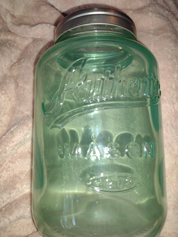 2  Giant  1908  Mason Jar , 2500 Ml With Wire Lids 