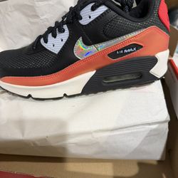 Air Max 90 FP. Size 6.5 Y