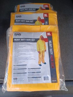 Heavy duty rain suit XL and 2XL $10