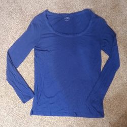 Women's Small Blue Long Sleeved T-Shirt Fringe detail around neck opening