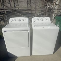 GE Washer and Gas Dryer set 