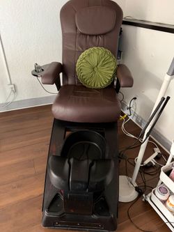 Pedicure massage chair