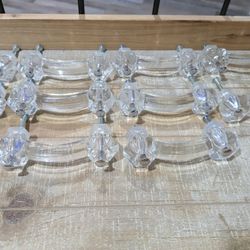 Door/Drawer Pull Handles 