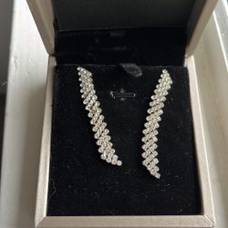 Luxury Costume Jewelry Dangly Crystal Earrings