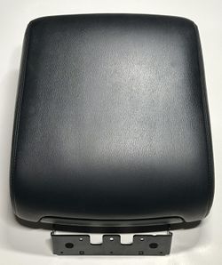 2012 Infiniti QX56 Armrest / Center Console Lid Black