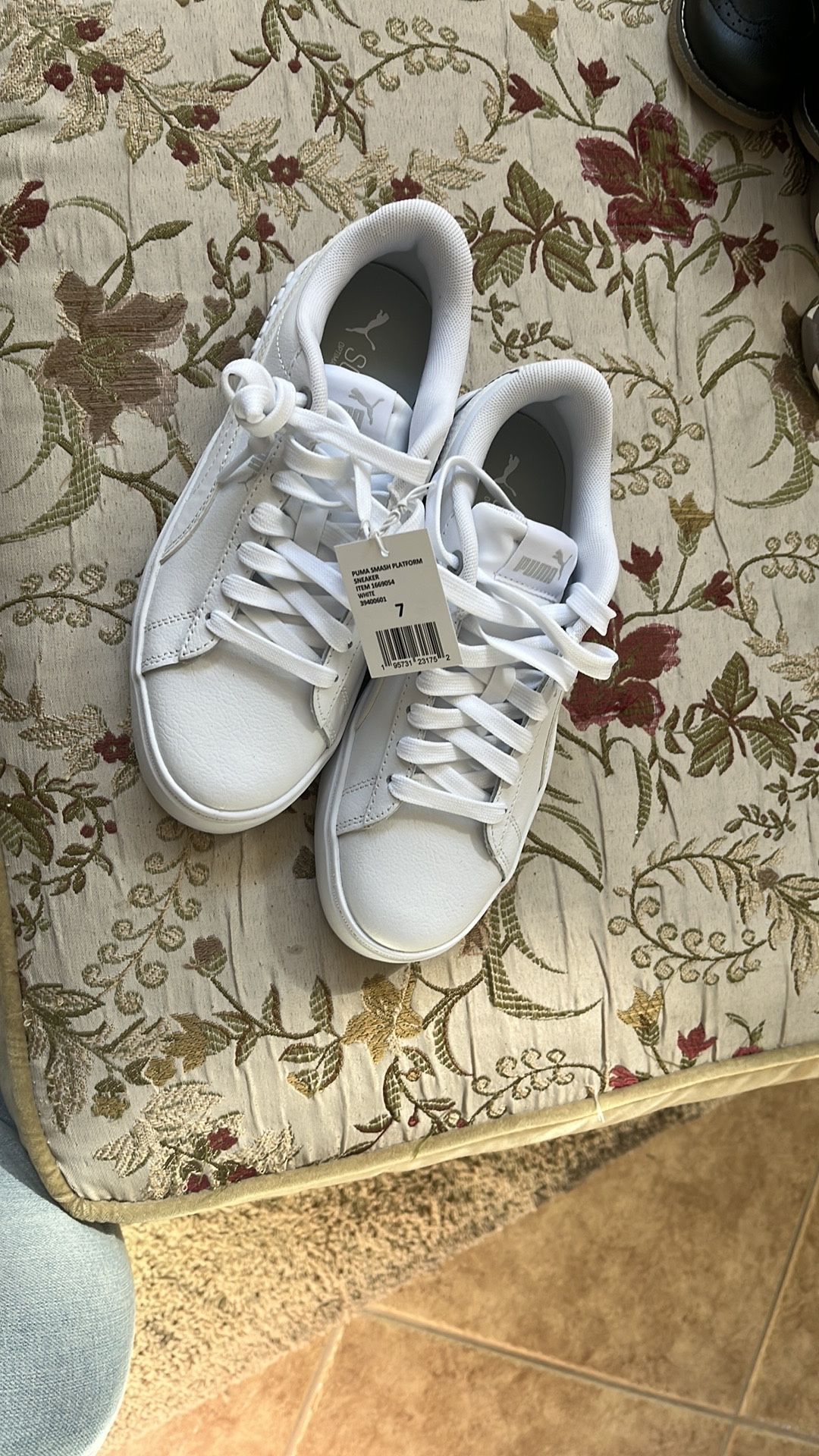 Puma White Sneakers