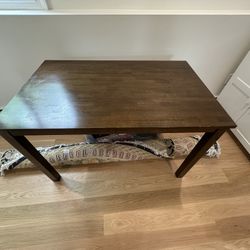 Coffee / Kitchen Table