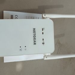 Netgear - AC750 Wifi Range Extender