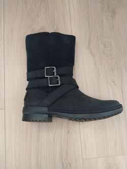 UGG Lorna Leather Boot For Women 
