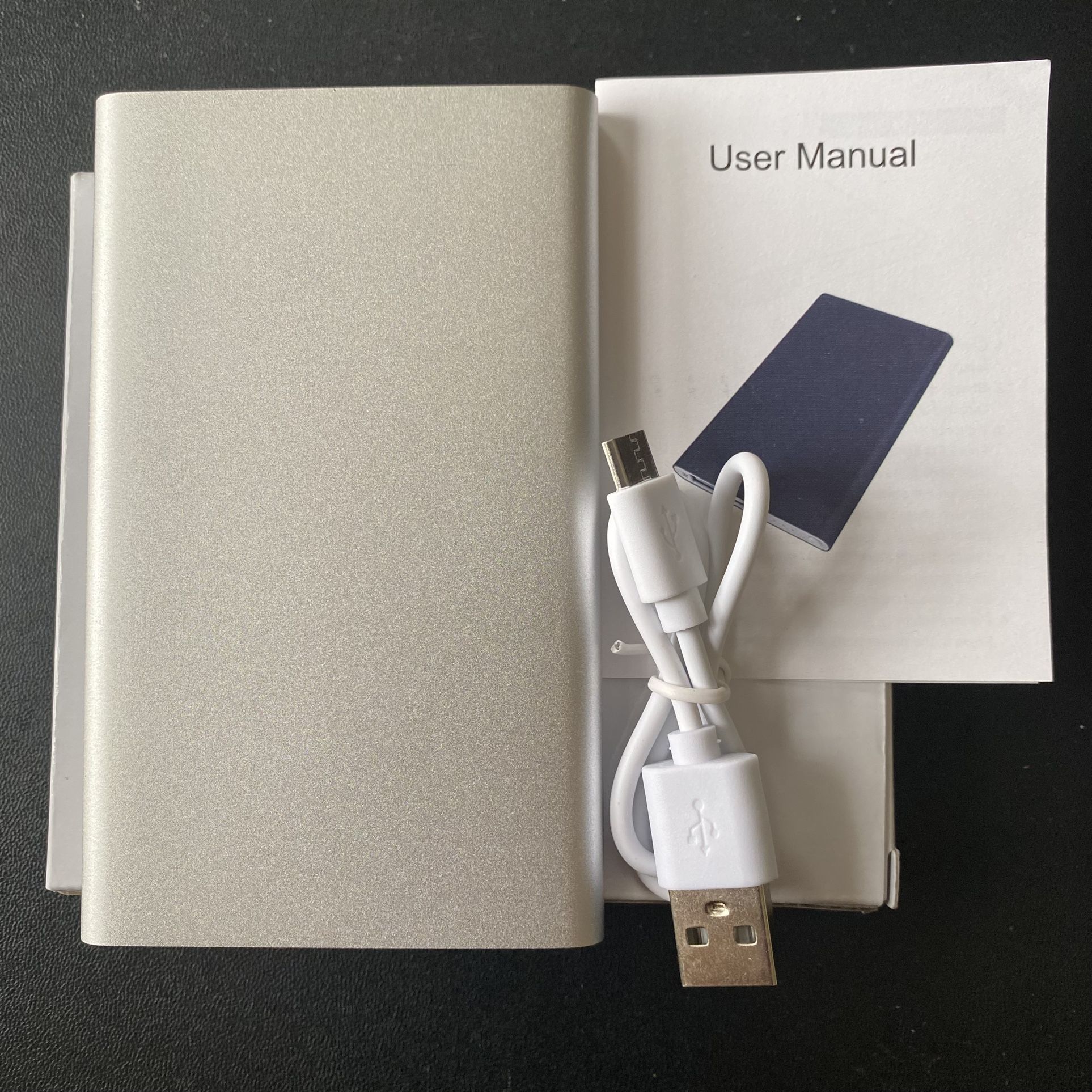 NEW Silver Roseland Slim Power Bank Phone Charger 4000 mAh USB in Box