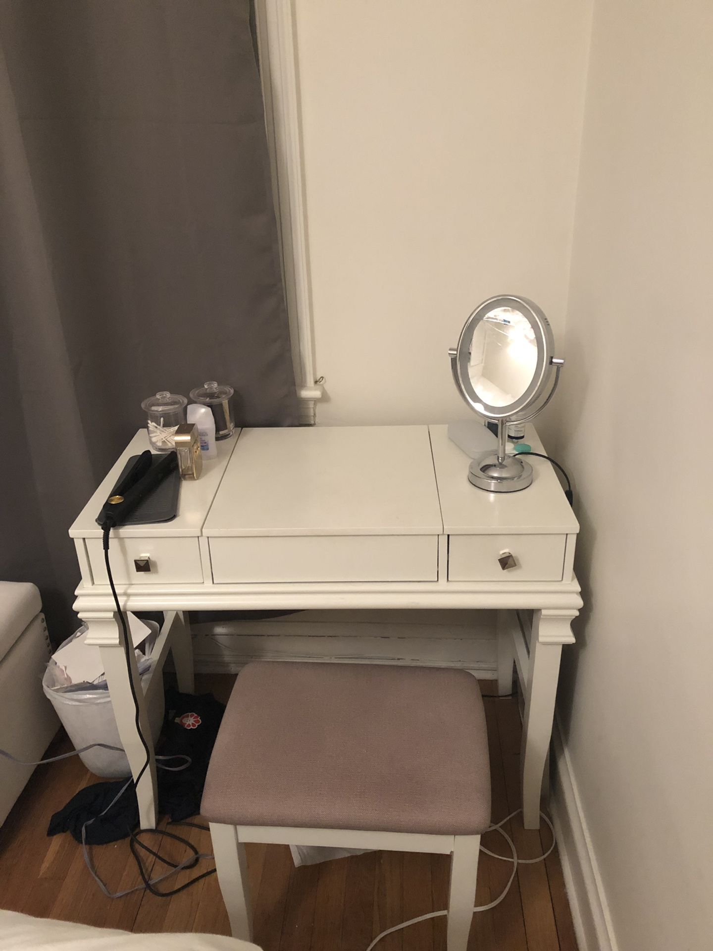 Makeup table/desk + matching stool