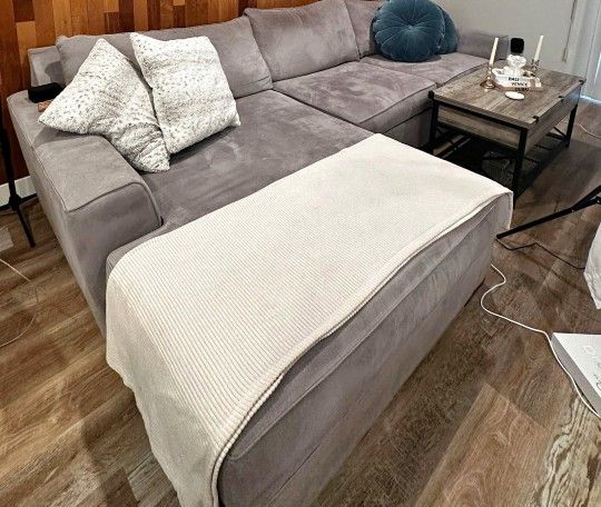 Beautiful Grey Couch Free Delivery