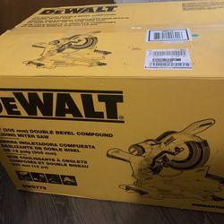 Miter Saw De Walt Nuevo