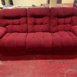 Lazyboy Duel Recliner Couch Excellent Condition Can Deliver Okc Area 30