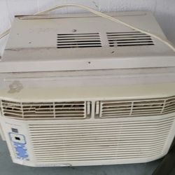 Air Conditioner (frigidaire)