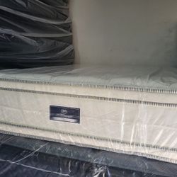 Queen Serta Double Sided Pillow Top Mattress Only