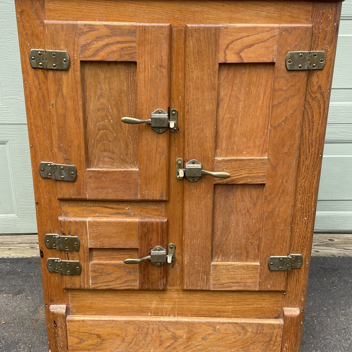Ice Box, Refrigerator, Solid Oak, Antique for Sale in Skok, WA