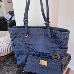 Michael Kors purse Jet Set Navy Blue Bag Monogram Signature Travel Tote Bag Handbag Wallet