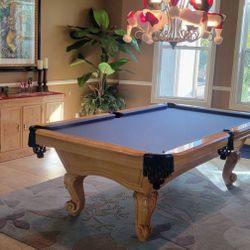 Pool Table 8ft ( Free Delivery & Set Up & New Color Felt Of Your Choice )