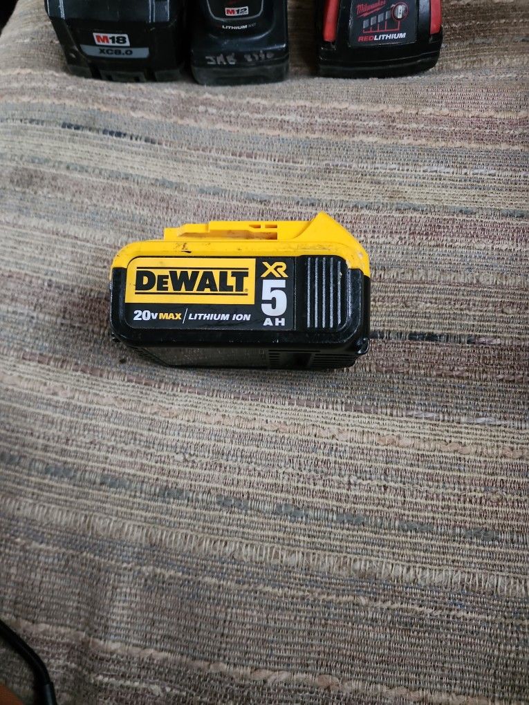 Dewalt Batteries 