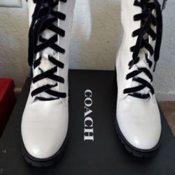 Coach Boots  (Size9)